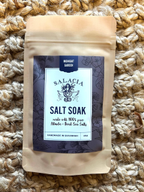 Midnight Garden Salt Soak